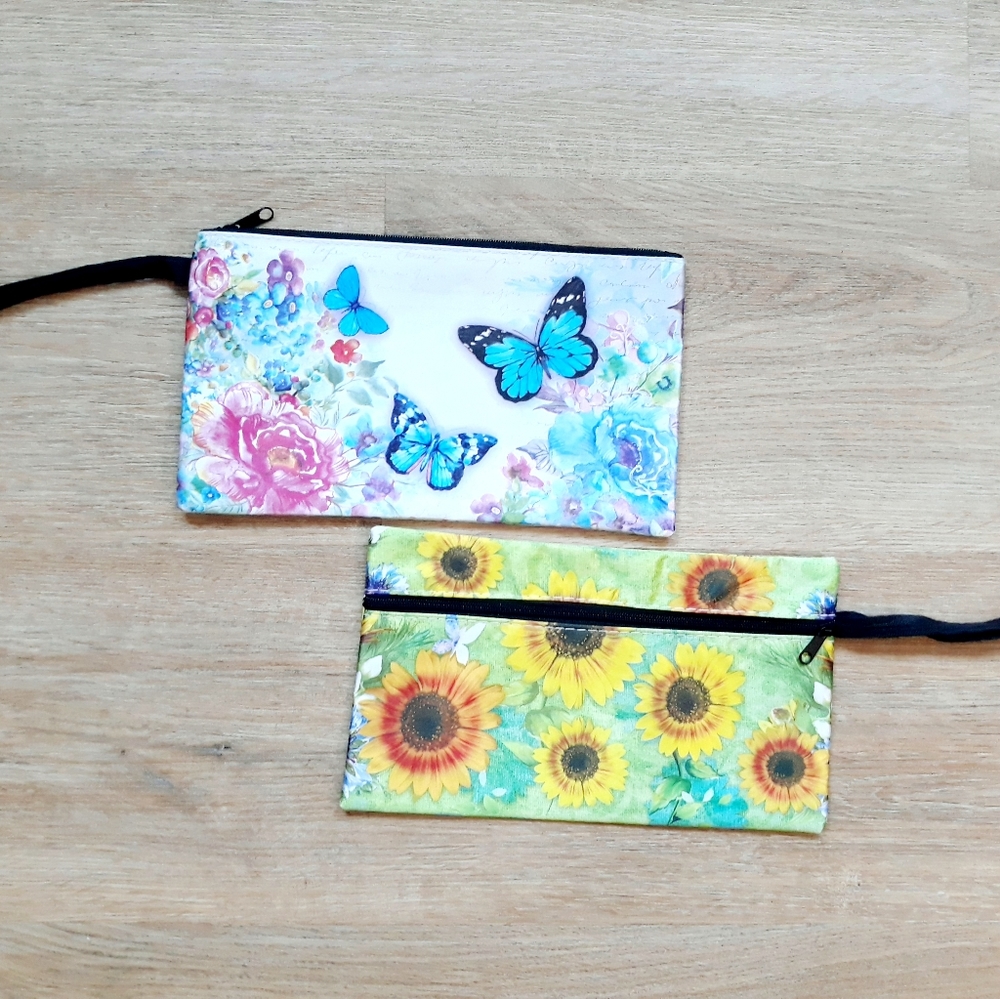 3 Floral Butterfly Cosmetic Travel Pouch with Wristlet Strap - Picture 9 of 12